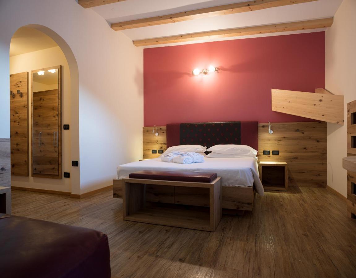 Hotel Crepei 포자 디 파사 외부 사진