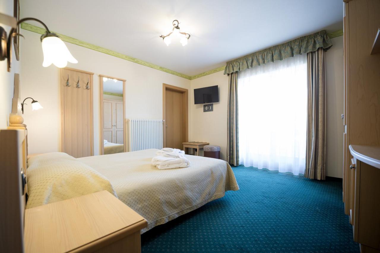 Hotel Crepei 포자 디 파사 외부 사진