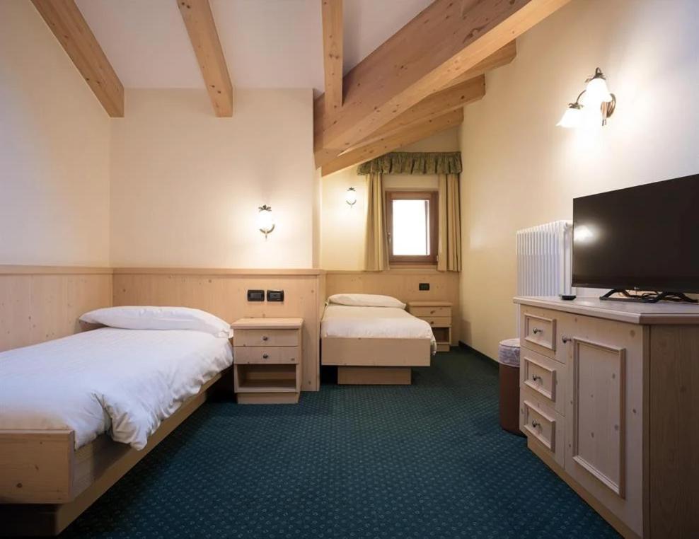 Hotel Crepei 포자 디 파사 외부 사진